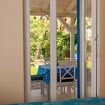 Διαμέρισμα Beachfront House With Private Heated Jacuzzi And Garden