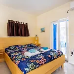 Beachfront House With Private Heated Jacuzzi And Garden * 扎达尔