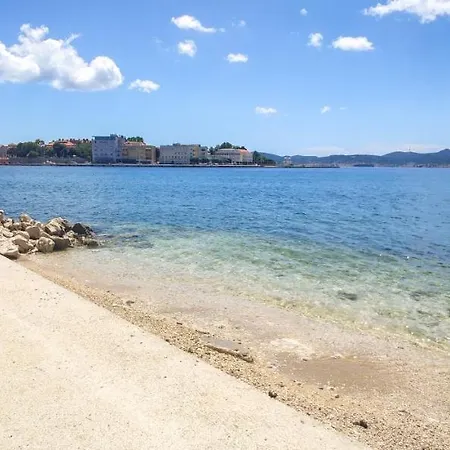 Beachfront House With Private Heated Jacuzzi And Garden * Zadar